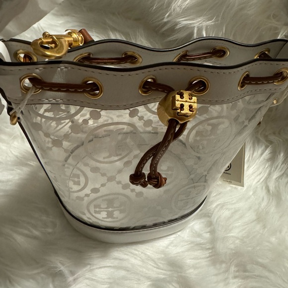 T Monogram Bucket Bag - Picture 8 of 14